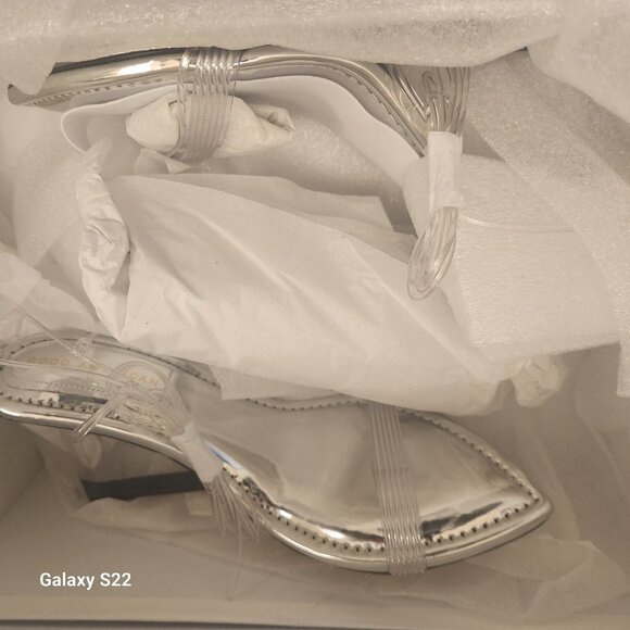 NIB Good American Cinder-F*cking Rella Wedge Silver. Size: various - Picture 8 of 8